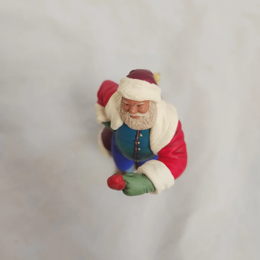 Hallmark JOYFUL SANTA Keepsake Ornament